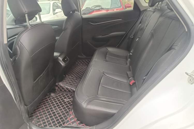 Used Buick GT 2019 18T Automatic Connected Elite Model China VI Standard Left Rear Seat