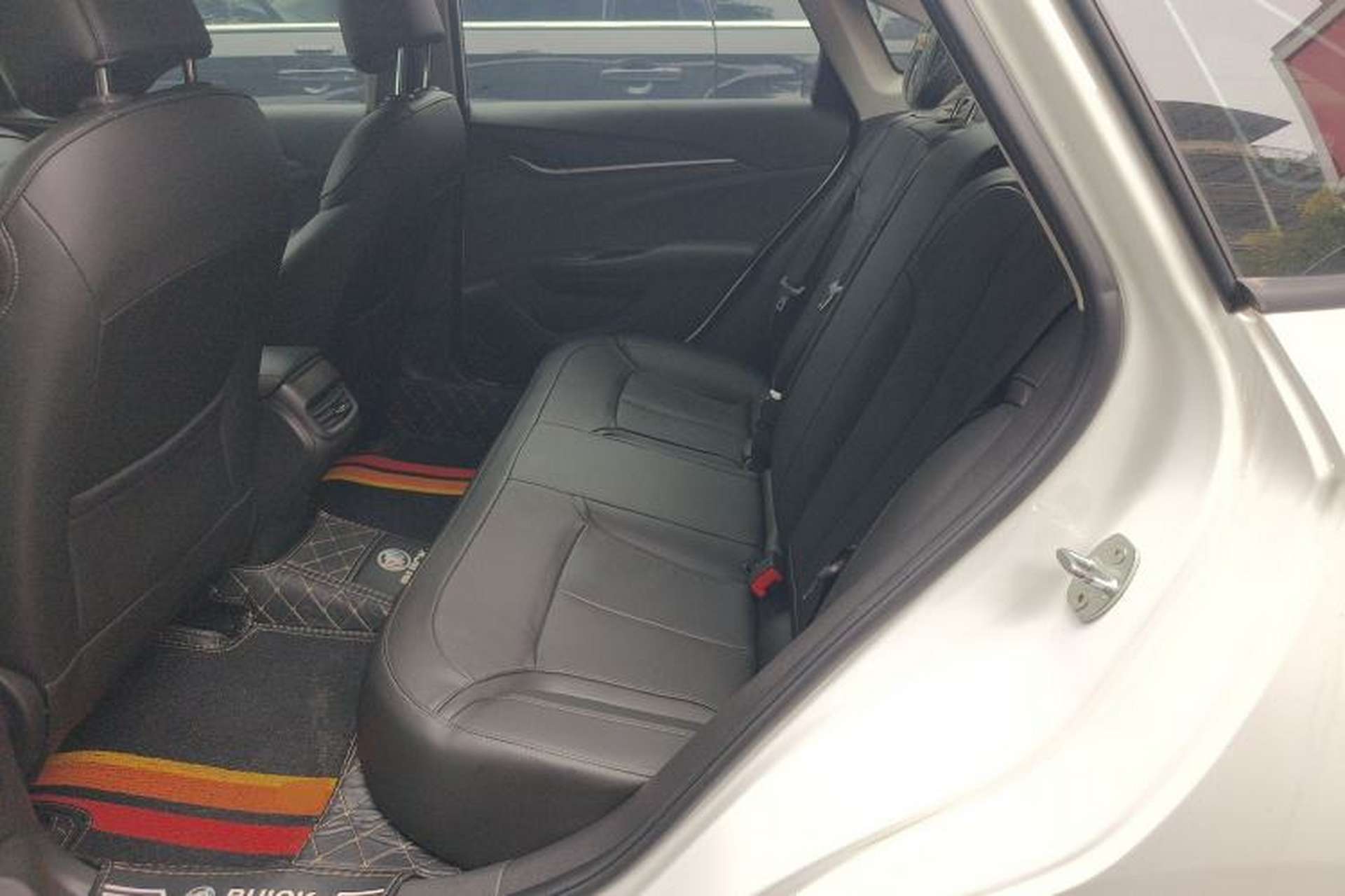 Used Buick GT 2019 18T Automatic Connected Elite Model China VI Standard Left Rear Seat