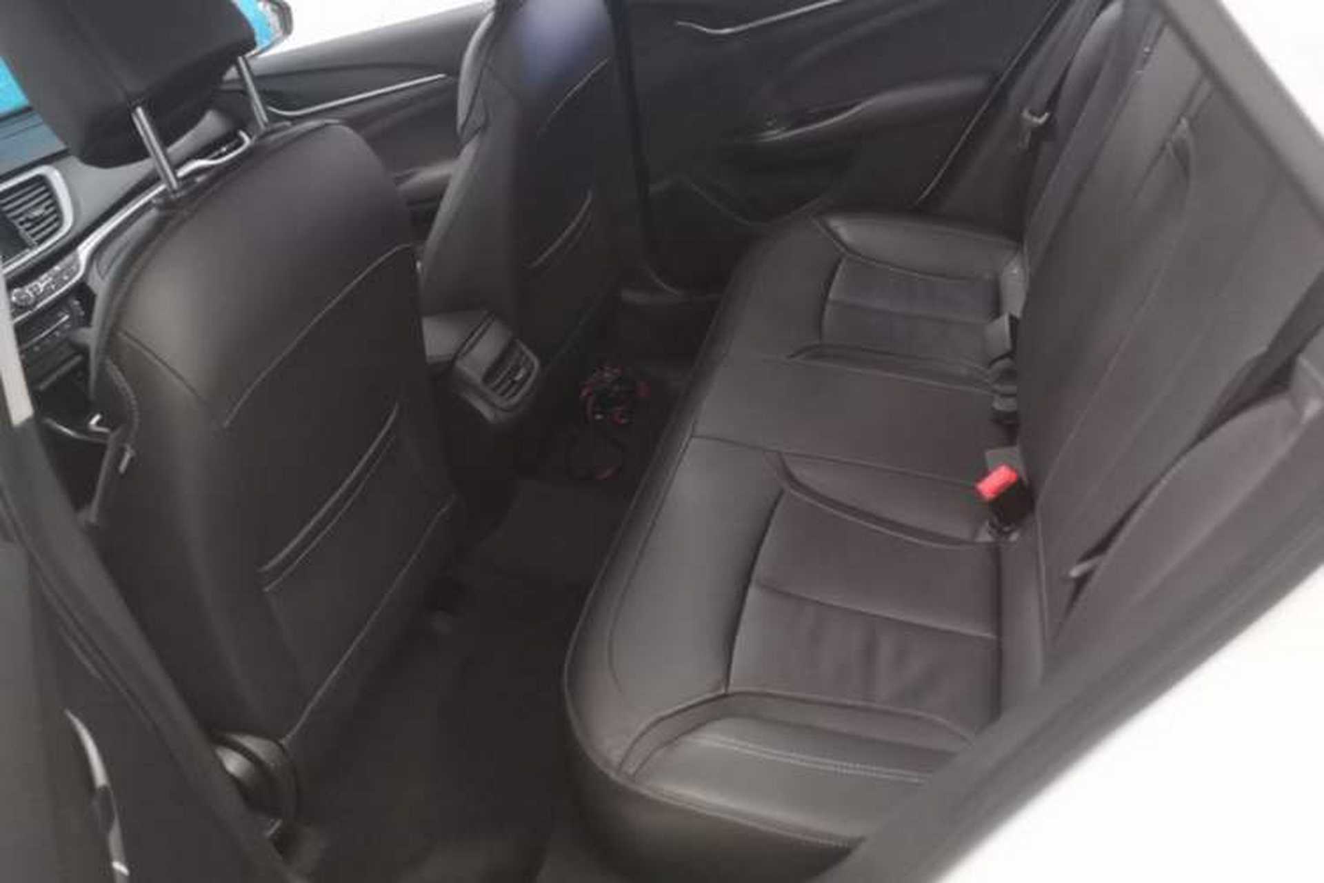 Used Buick GT 2019 18T Automatic Connected Elite Model China VI Standard Left Rear Seat