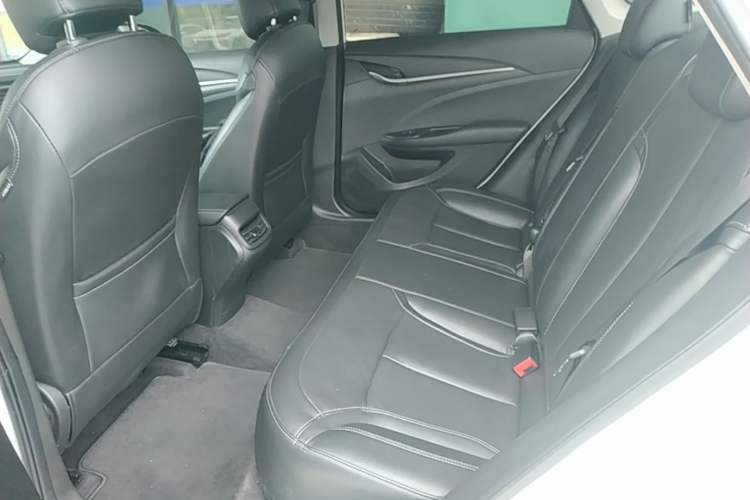 Used Buick GT 2019 18T Automatic Connected Elite Model China VI Standard Left Rear Seat