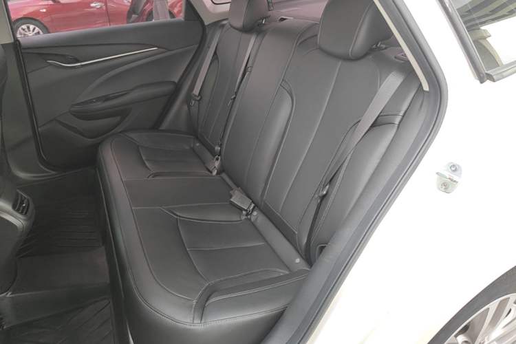 Used Buick GT 2019 18T Automatic Connected Elite Model China VI Standard Left Rear Seat