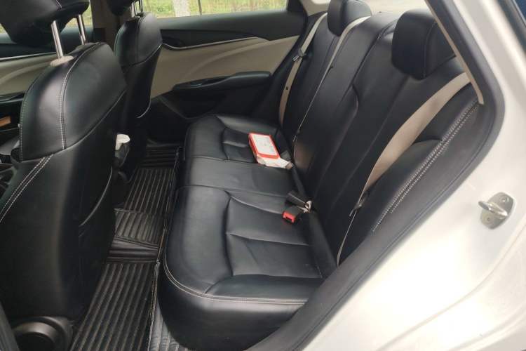 Used Buick GT 2019 15T Dual-Clutch Advanced Version China VI Standard Left Rear Seat