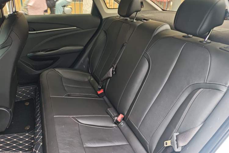 Used Buick GT 2019 18T Automatic Connected Elite Model China VI Standard Left Rear Seat