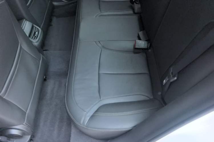 Used Buick GT 2019 18T Automatic Connected Elite Model China VI Standard Left Rear Seat