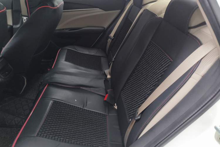 Used Buick GT 2019 15T Dual-Clutch Advanced Version China VI Standard Left Rear Seat