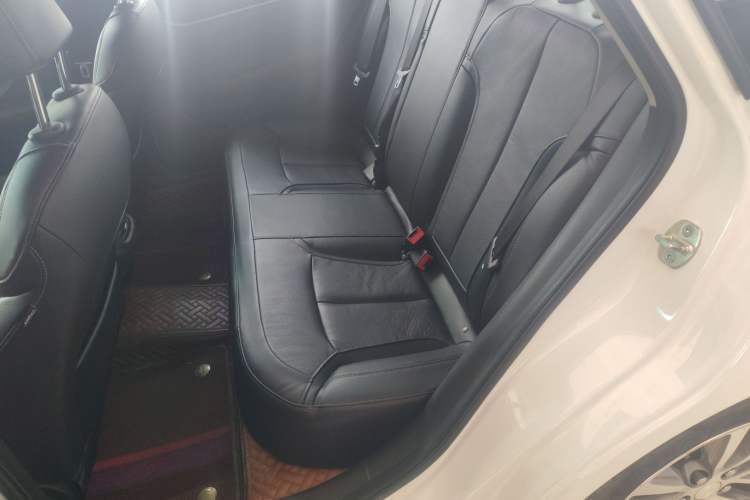 Used Buick GT 2019 18T Automatic Connected Elite Model China VI Standard Left Rear Seat