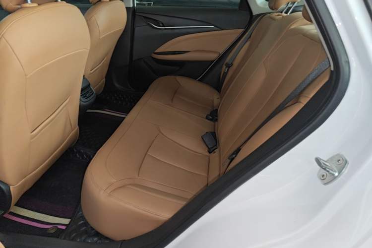 Used Buick GT 2019 18T Automatic Connected Flagship Version China VI Standard Left Rear Seat