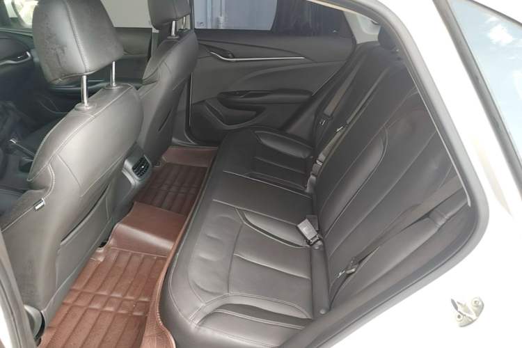 Used Buick GT 2019 18T Automatic Connected Elite Model China VI Standard Left Rear Seat