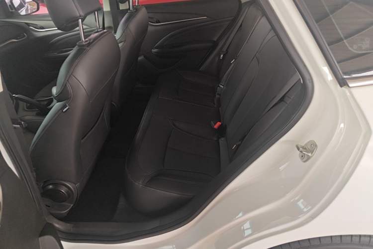 Used Buick GT 2019 18T Automatic Connected Elite Model China V Standard Left Rear Seat