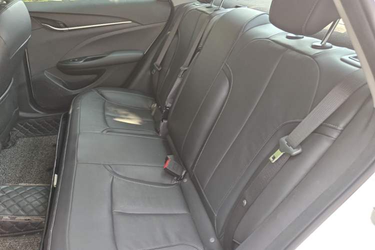 Used Buick GT 2019 18T Automatic Connected Elite Model China VI Standard Left Rear Seat