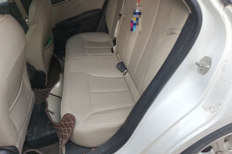 Used Buick GT 2019 15T Dual-Clutch Connected Elite Model China VI Left Rear Seat