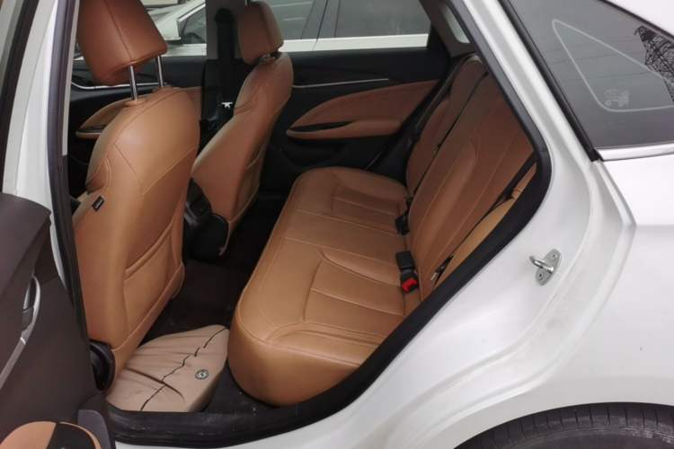 Used Buick GT 2019 18T Automatic Connected Flagship Version China VI Standard Left Rear Seat