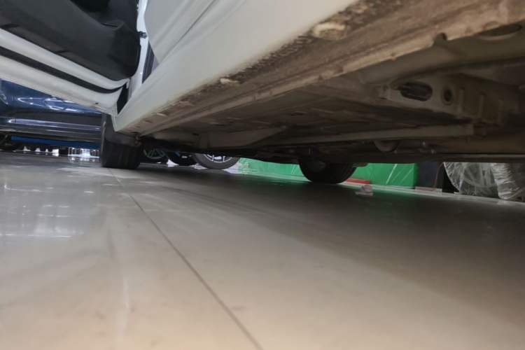 Used Buick GT 2019 18T Automatic Connected Elite Model China VI Standard Left Side Sill
