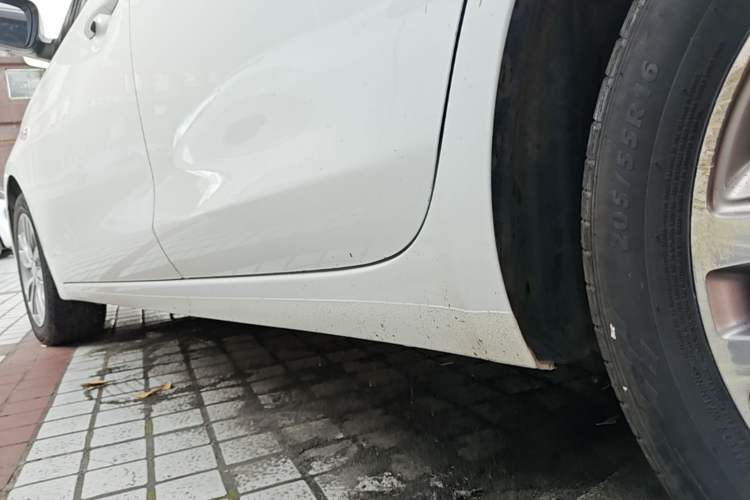 Used Buick GT 2019 18T Automatic Connected Elite Model China VI Standard Left Side Sill