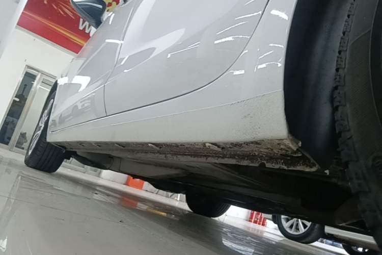 Used Buick GT 2019 18T Automatic Connected Elite Model China VI Standard Left Side Sill