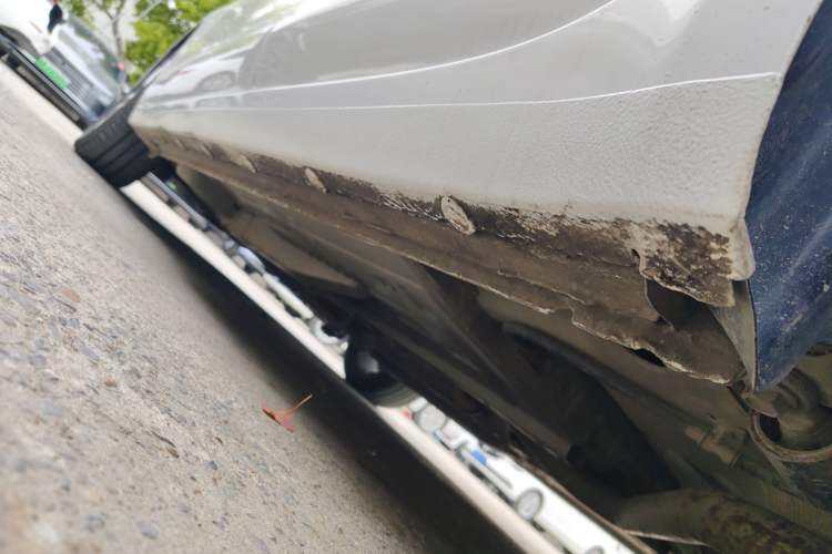 Used Buick GT 2019 18T Automatic Connected Elite Model China VI Standard Left Side Sill