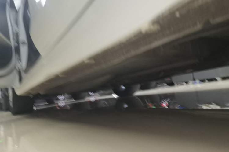 Used Buick GT 2019 15T Dual-Clutch Connected Elite Model China VI Left Side Sill