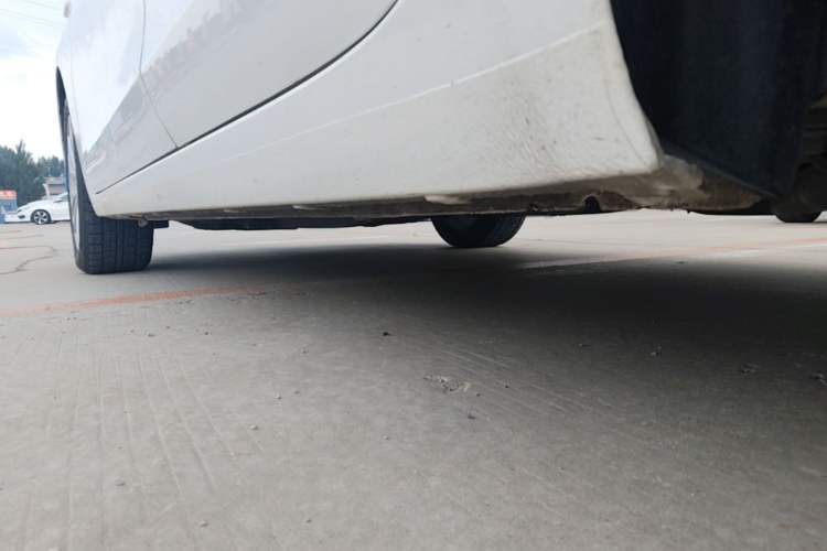 Used Buick GT 2019 15T Dual-Clutch Connected Elite Model China VI Left Side Sill