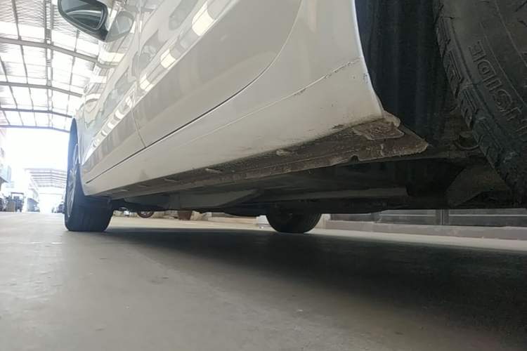 Used Buick GT 2019 18T Automatic Connected Elite Model China VI Standard Left Side Sill
