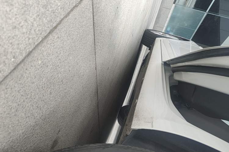 Used Buick GT 2019 15T Dual-Clutch Connected Elite Model China VI Left Side Sill