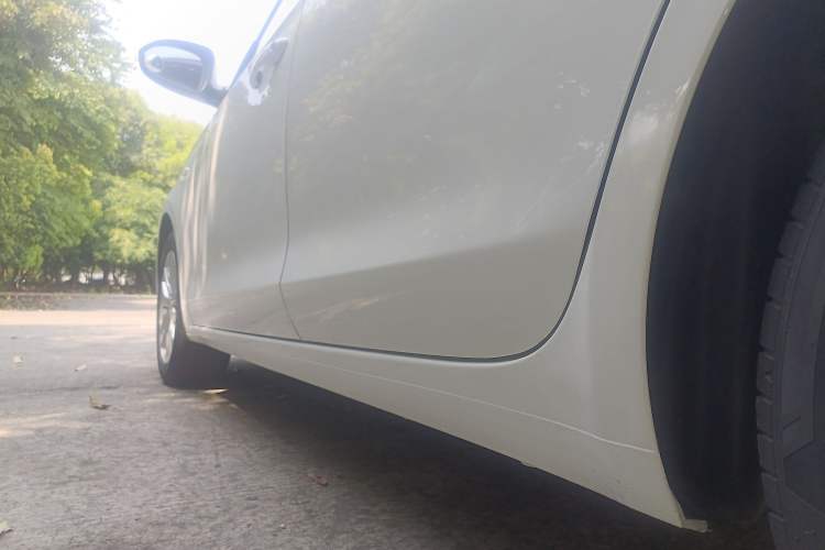 Used Buick GT 2019 15T Dual-Clutch Connected Elite Model China VI Left Side Sill