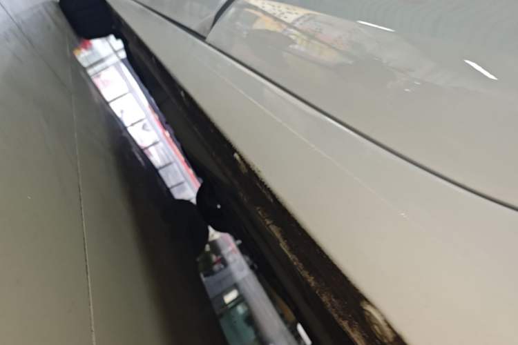 Used Buick GT 2019 18T Automatic Connected Elite Model China VI Standard Left Side Sill