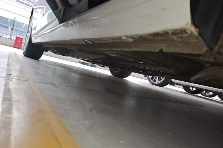 Used Buick GT 2019 15T Dual-Clutch Connected Elite Model China VI Left Side Sill
