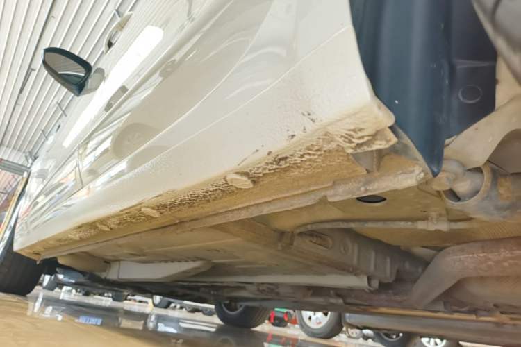 Used Buick GT 2019 15T Dual-Clutch Connected Elite Model China VI Left Side Sill