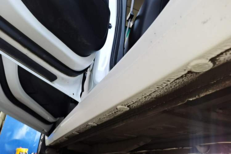 Used Buick GT 2019 18T Automatic Connected Elite Model China VI Standard Left Side Sill