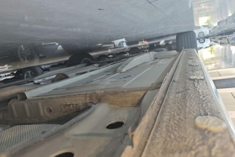 Used Buick GT 2019 18T Automatic Connected Elite Model China VI Standard Left Side Sill