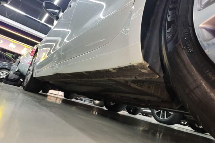 Used Buick GT 2019 18T Automatic Connected Elite Model China VI Standard Left Side Sill