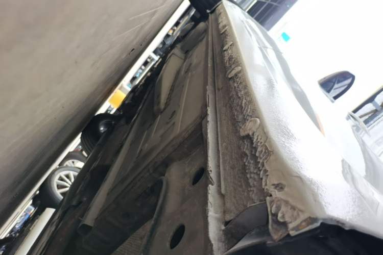 Used Buick GT 2019 18T Automatic Connected Elite Model China VI Standard Left Side Sill