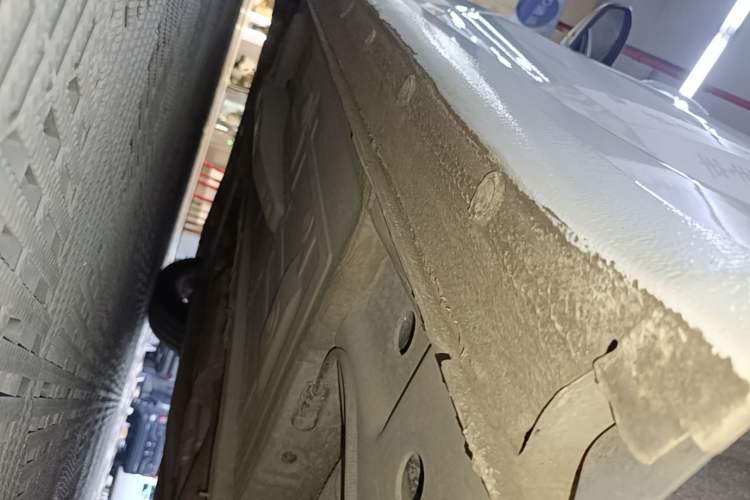 Used Buick GT 2019 18T Automatic Connected Elite Model China VI Standard Left Side Sill