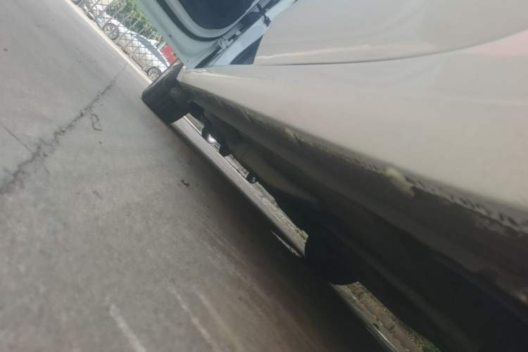 Used Buick GT 2019 18T Automatic Connected Elite Model China VI Standard Left Side Sill