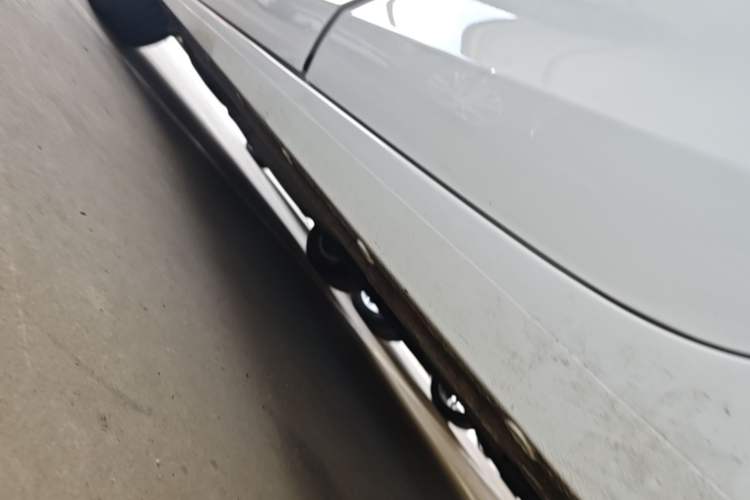 Used Buick GT 2019 18T Automatic Connected Elite Model China VI Standard Left Side Sill