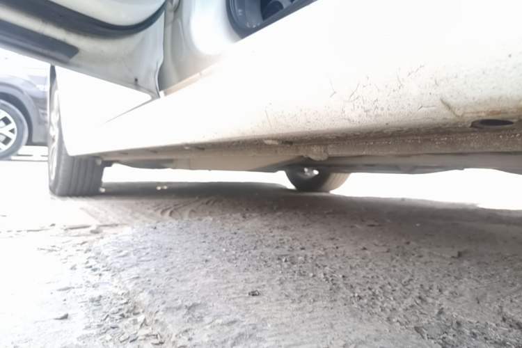 Used Buick GT 2019 18T Automatic Connected Elite Model China VI Standard Left Side Sill