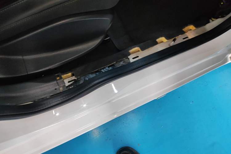 Used Buick GT 2019 18T Automatic Connected Elite Model China VI Standard Left Side Sill