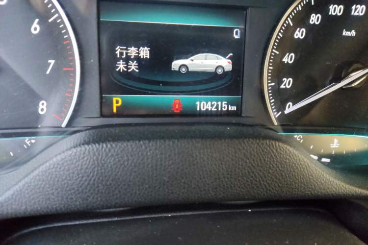 Used Buick GT 2019 18T Automatic Connected Elite Model China VI Standard Odometer Close Up