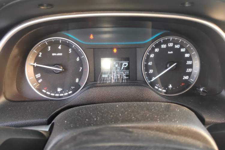 Used Buick GT 2019 15T Dual-Clutch Advanced Version China VI Standard Odometer Close Up