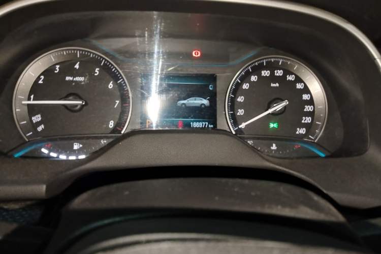 Used Buick GT 2019 18T Automatic Connected Elite Model China V Standard Odometer Close Up