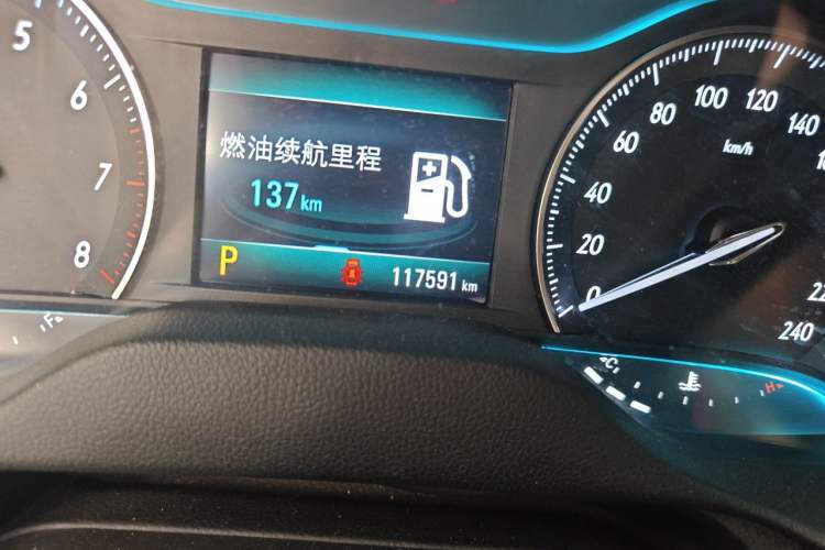 Used Buick GT 2019 15T Dual-Clutch Connected Elite Model China VI Odometer Close Up
