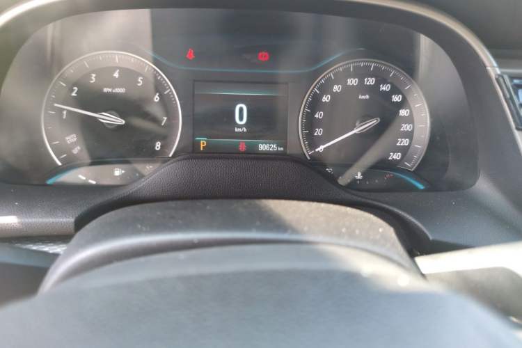 Used Buick GT 2019 18T Automatic Connected Elite Model China VI Standard Odometer Close Up