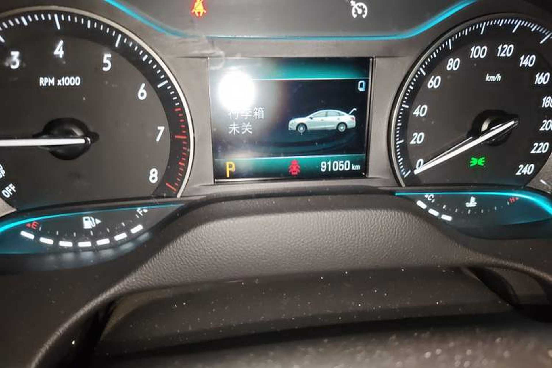 Used Buick GT 2019 18T Automatic Connected Elite Model China VI Standard Odometer Close Up