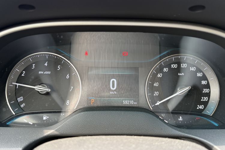 Used Buick GT 2019 15T Dual-Clutch Connected Elite Model China VI Odometer Close Up