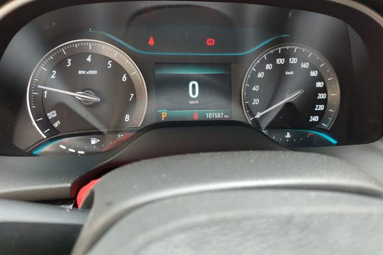 Used Buick GT 2019 18T Automatic Connected Elite Model China VI Standard Odometer Close Up