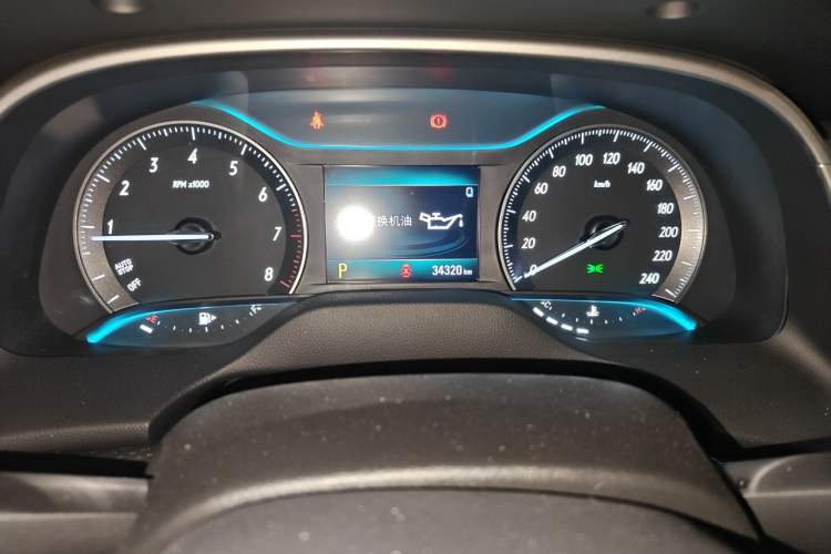 Used Buick GT 2019 18T Automatic Connected Elite Model China VI Standard Odometer Close Up