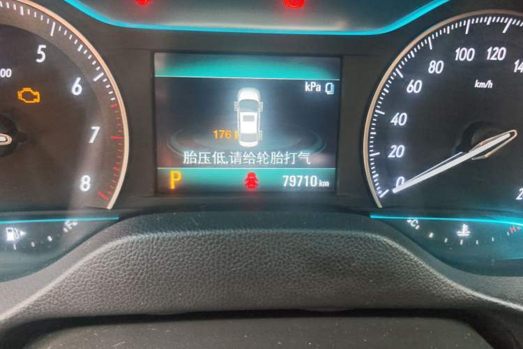 Used Buick GT 2019 18T Automatic Connected Elite Model China VI Standard Odometer Close Up