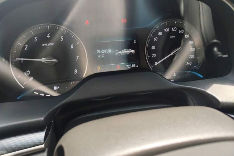 Used Buick GT 2019 18T Automatic Connected Elite Model China VI Standard Odometer Close Up