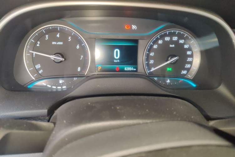Used Buick GT 2019 18T Automatic Connected Elite Model China VI Standard Odometer Close Up