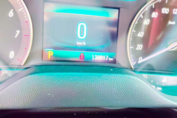 Used Buick GT 2019 18T Automatic Connected Elite Model China VI Standard Odometer Close Up